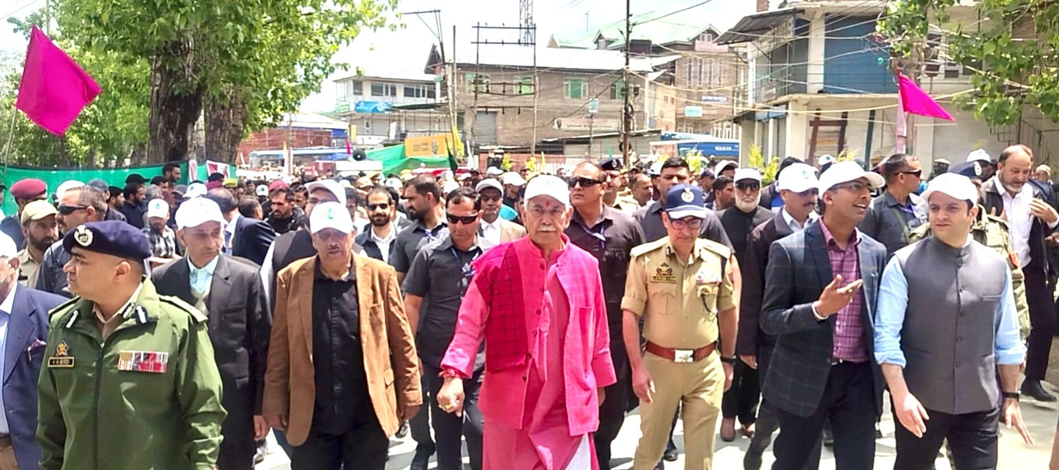 LG Sinha Leads Anti-Drug Padyatra in Budgam, Calls for United Fight Against Drug Menace