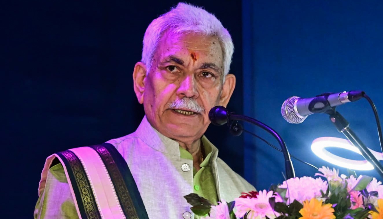 LG Sinha Pays Tribute to Armed Forces on Operation Sindoor Anniversary, Vows Terror-Free J&K